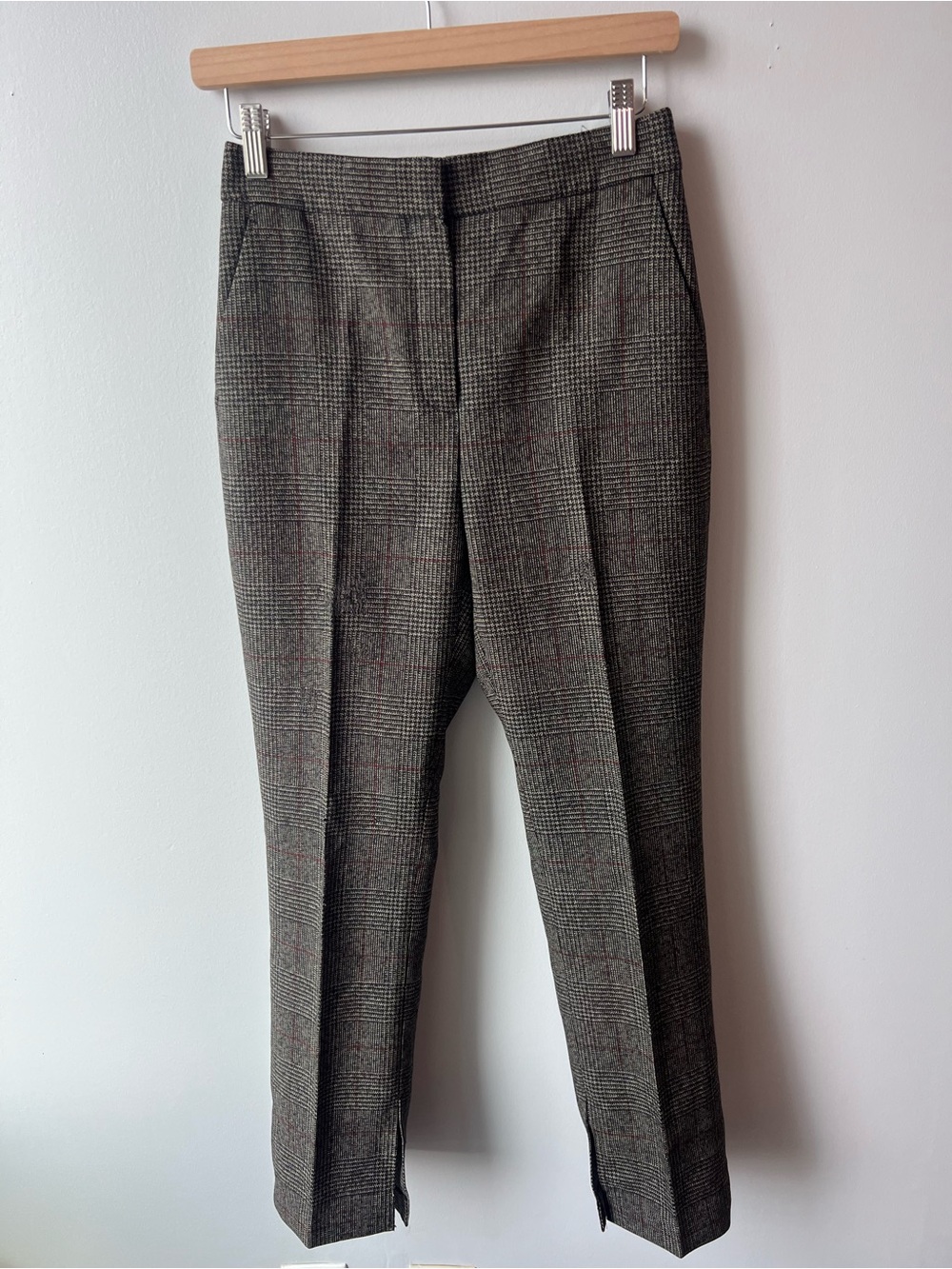 Theory Women’s 100 percent wool Plaid Dress Pants Trousers cropped pleated